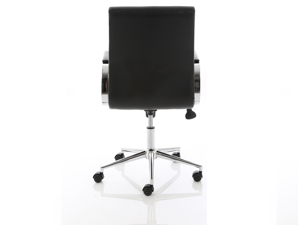 Dynamo Ezra Stylish Executive Office Chair Radius Dynamo Ezra Stylish Executive Office Chair