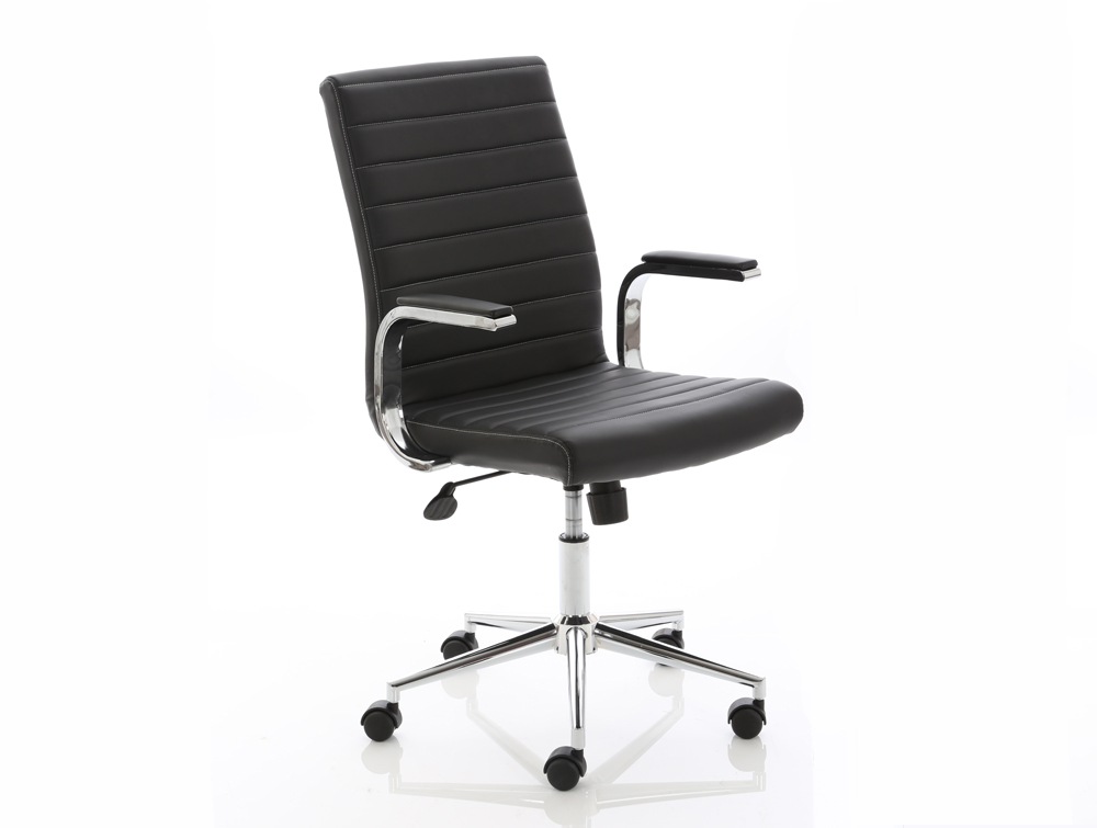 Dynamo Ezra Stylish Executive Office Chair Radius Dynamo Ezra Stylish Executive Office Chair