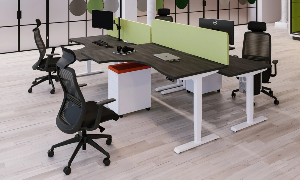 Leap Single Desk 33