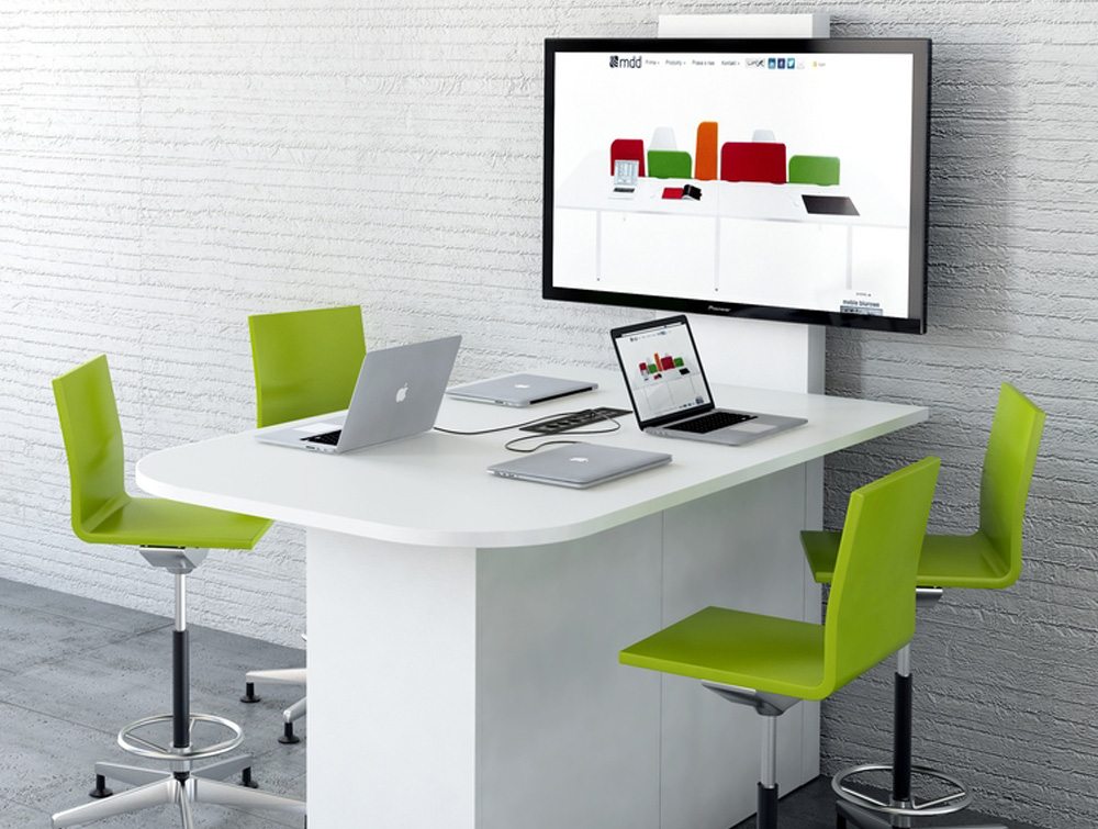 Multimedia Stand with Audio and Visual