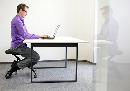 Ergonomic Kneeling Chairs and their Benefits | Radius Office